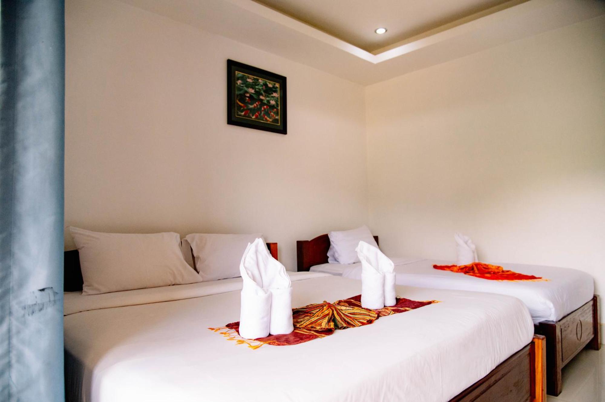Lisha The Grand Riverside Hotel Vang Vieng Exterior photo