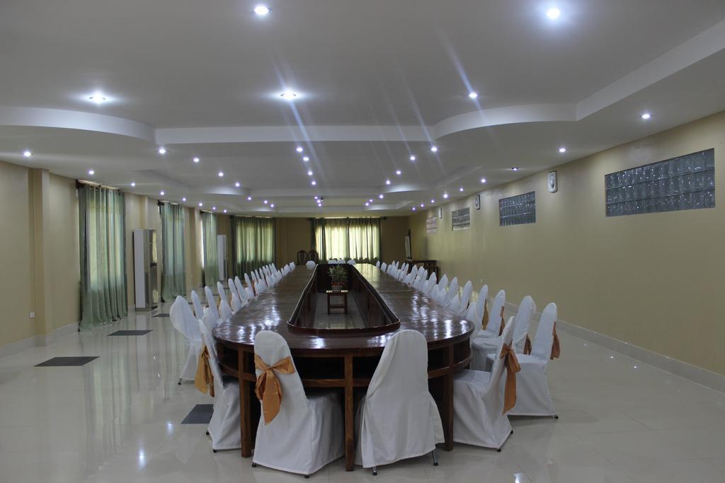 Lisha The Grand Riverside Hotel Vang Vieng Exterior photo